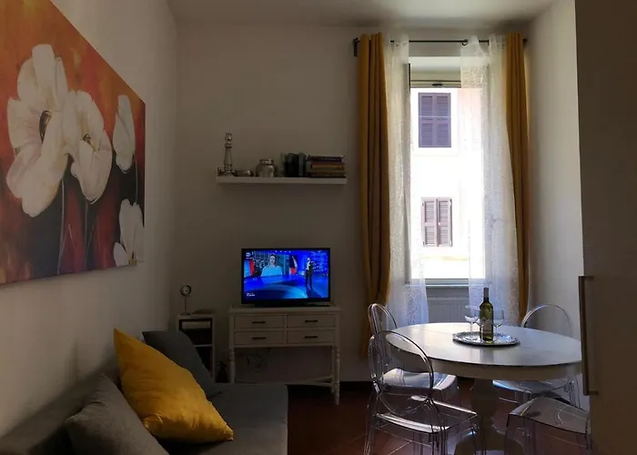 Borgo Pio 51 Vatican *